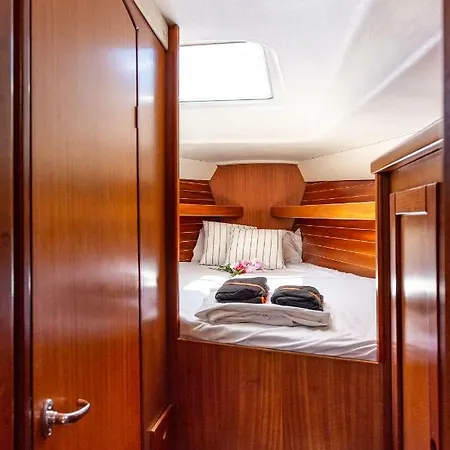 Sail Boat To Sleep Sant Adria de Besos