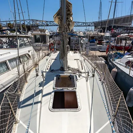 Botel Sail Boat To Sleep Sant Adria de Besos